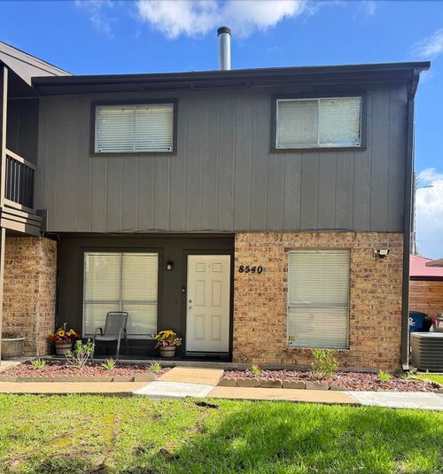 8540 Glen Meadow Ln, Beaumont, TX, 77706-3904 | Card Image