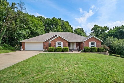16 Hebrides Ln, Bella Vista, AR, 72715-5552 | Card Image