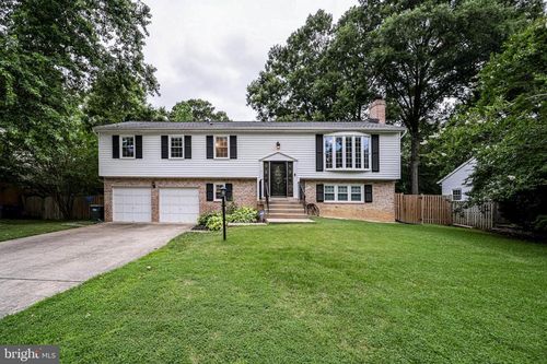 8228 Riverside Rd, ALEXANDRIA, VA, 22308-1538 | Card Image