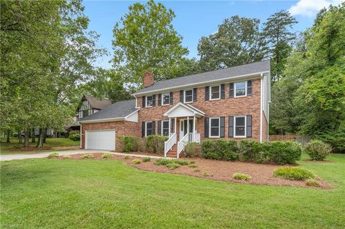 4105 Oak Hollow Dr, High Point, NC, 27265-9639 | Card Image