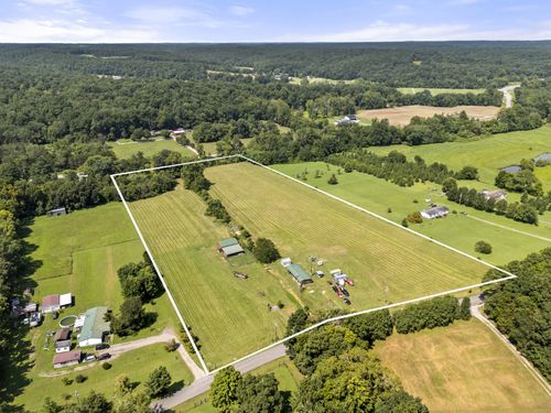 1893 Walnut Grove Rd, Dickson, TN, 37055-5019 | Card Image