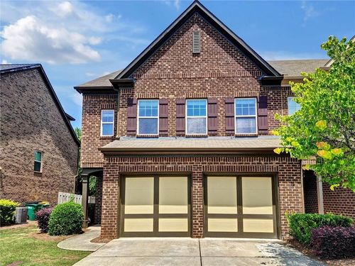 2121 Greencrest Cir, Milton, GA, 30004-3707 | Card Image