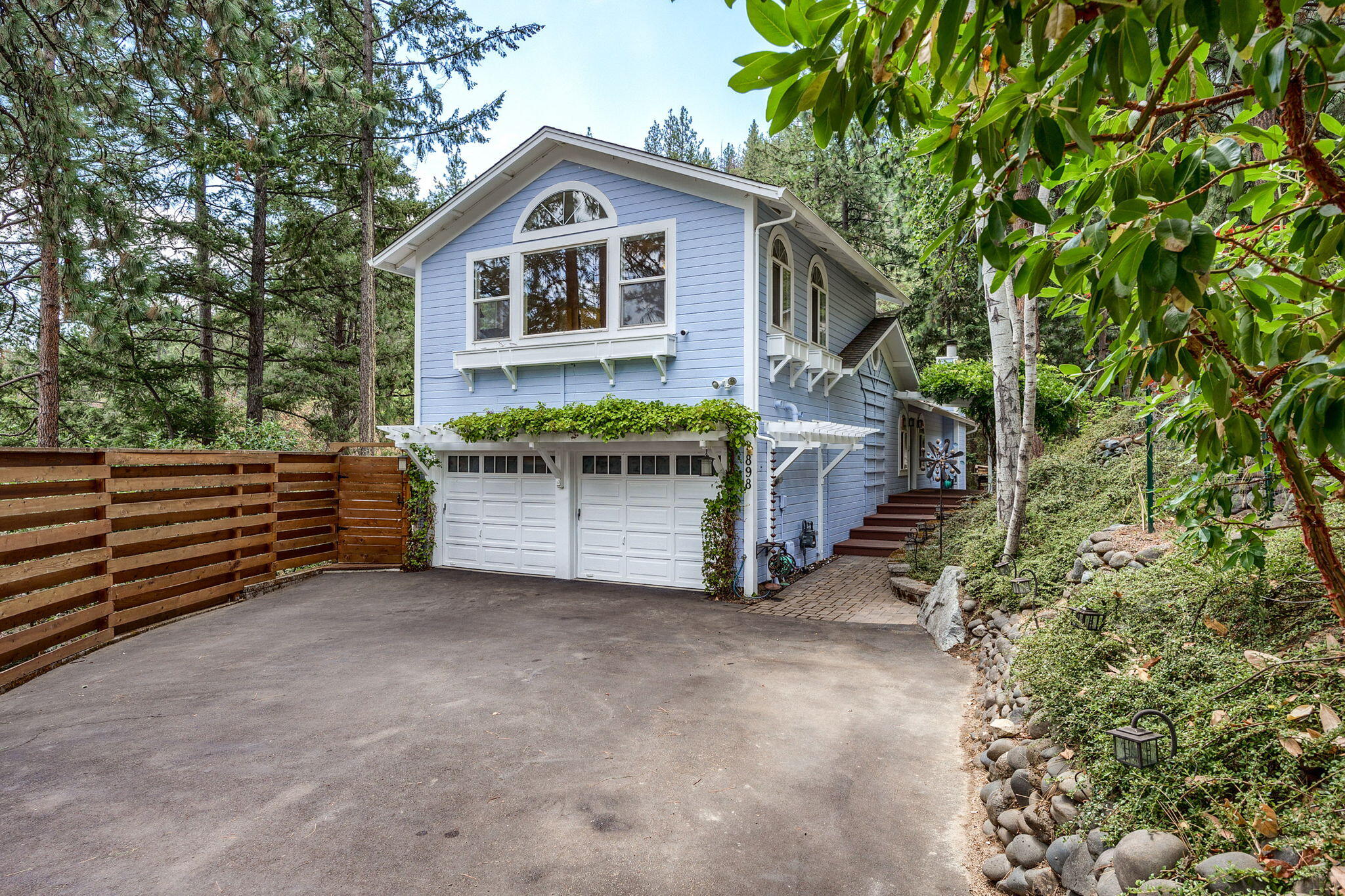 Morton St, Ashland, OR 97520