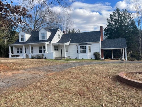 1008 Hampton Ave, Bedford, VA, 24523-1504 | Card Image