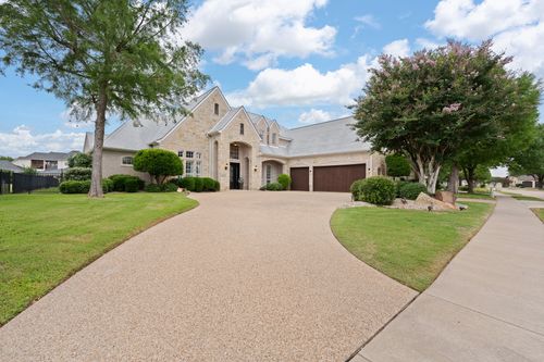 2705 Harborside Dr, Granbury, TX, 76048-2694 | Card Image