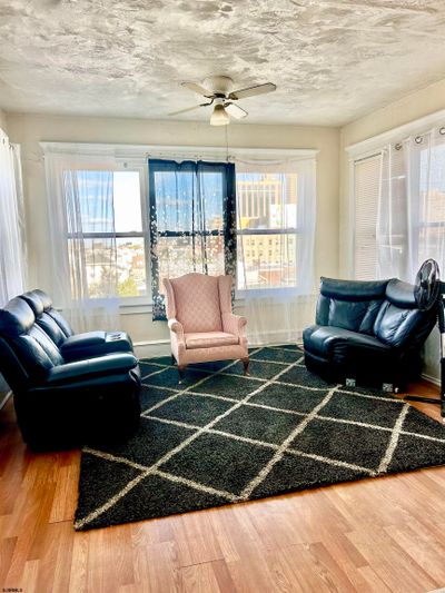 E3 - 3501 Ventnor Ave, Condo with 2 bedrooms, 1 bathrooms and null parking in Atlantic City NJ | Image 3