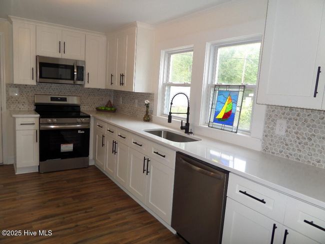 108 Swan Point Rd, House other with 3 bedrooms, 2 bathrooms and null parking in Bayboro NC | Image 14