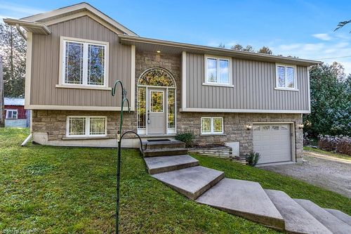 479 Lambton St E, Durham, ON, N0G1R0 | Card Image