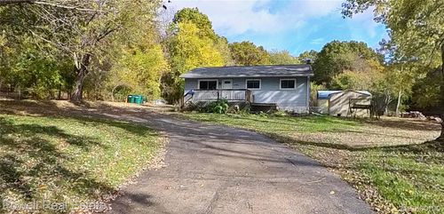 8700 Clarridge Rd, Clarkston, MI, 48348-2520 | Card Image