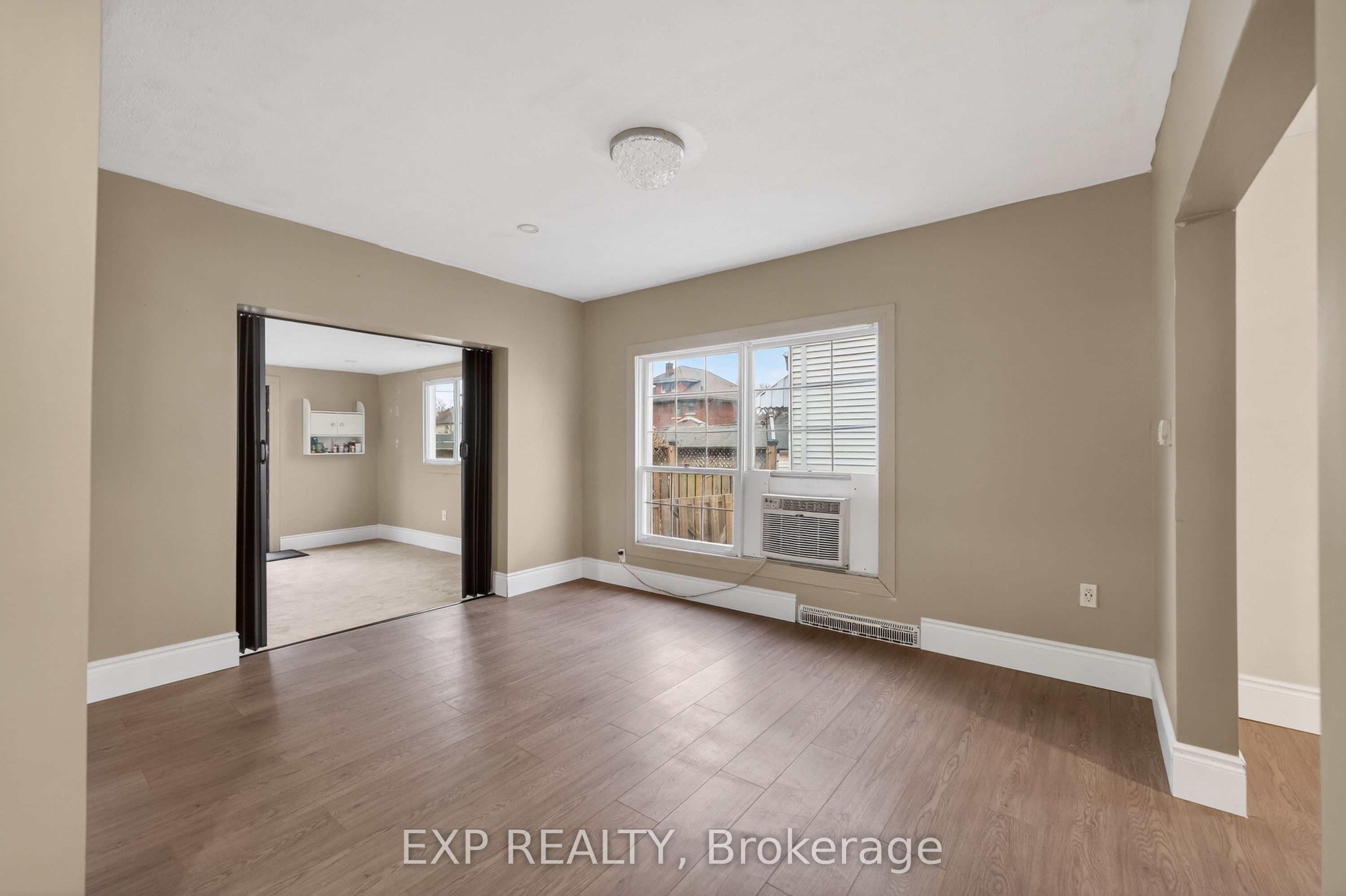 Residential in Niagara Falls 3