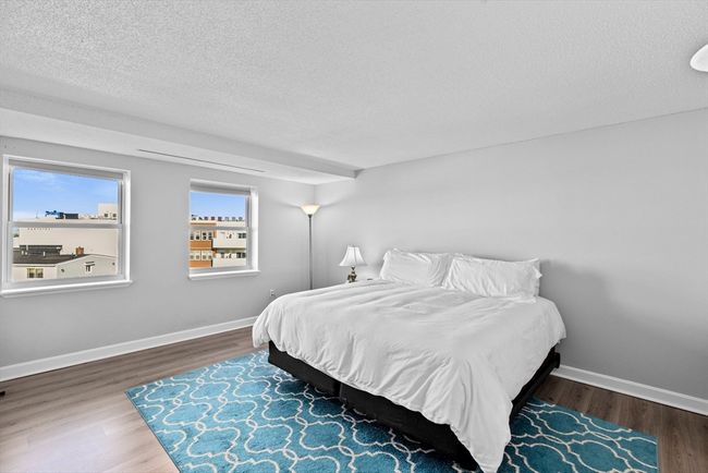 APT-404 - 9 Park Ave, Condo with 2 bedrooms, 2 bathrooms and 1 parking in Hull MA | Image 16