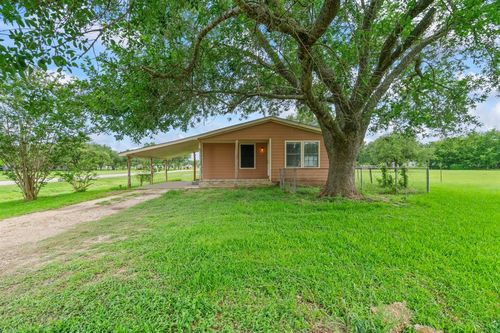 501 Carlson Cir, Wharton, TX, 77488-9200 | Card Image