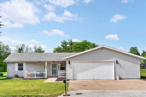1427 Hazelwood St, Buffalo, MO, 65622-8668 | Card Image