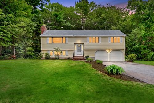 10 Glenridge Dr, Bedford, MA, 01730-2010 | Card Image