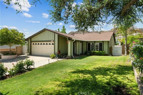 27924 Gold Hill Dr, Castaic, CA, 91384-2583 | Card Image
