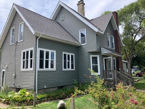 132 Whitelam St, Bad Axe, MI, 48413-1612 | Card Image