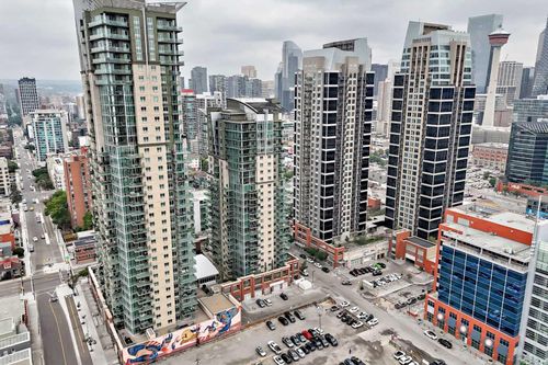 2403-210 15 Ave Se, Calgary, AB, T2G0B5 | Card Image
