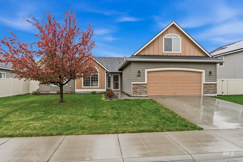 1875 N Rosedust Dr, Kuna, ID, 83634-5414 | Card Image