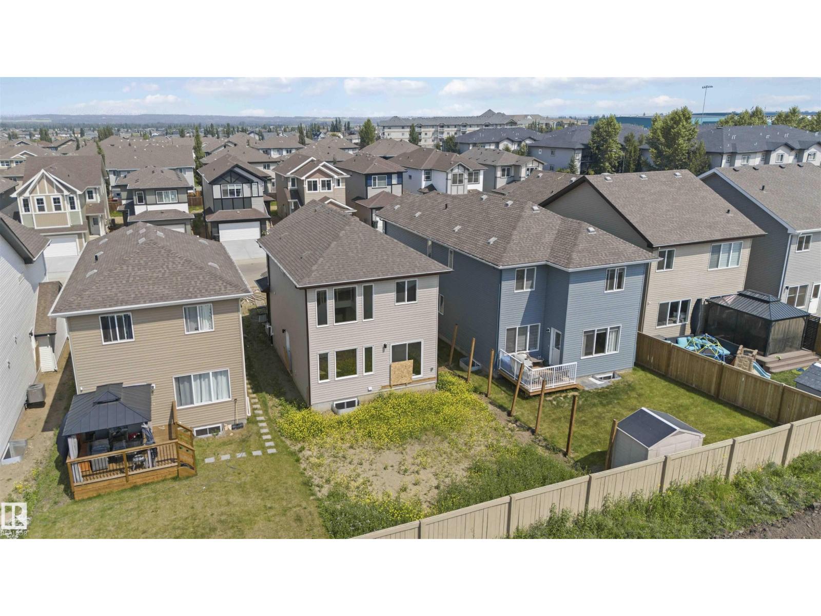 Residential in Spruce Grove 4