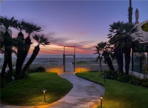 apt-a212-7301 Vista Del Mar, Playa del Rey, CA, 90293-7672 | Card Image