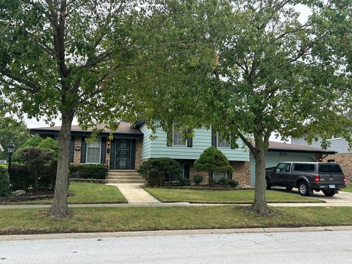 303 S University Ave, Glenwood, IL, 60425-1921 | Card Image