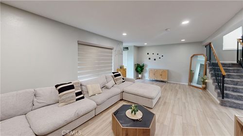 75-15218 Shadybend Dr, Hacienda Heights, CA, 91745-2171 | Card Image