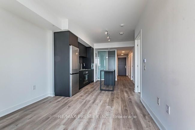 1620 - 86 Dundas St E, Condo with 2 bedrooms, 2 bathrooms and null parking in Mississauga ON | Image 8
