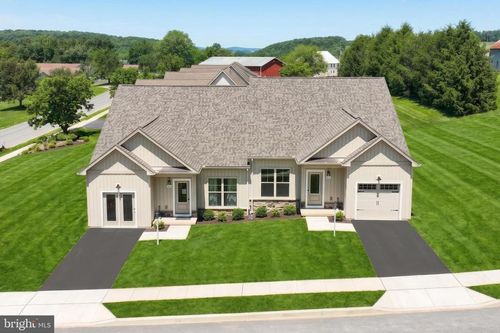 129 Heather Glen Dr, RED LION, PA, 17356-9118 | Card Image