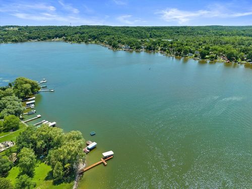 4786 Riverview Drive, Richfield, WI, 53033 | Card Image