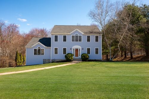 7 Farmington Dr, Shrewsbury, MA, 01545 | Card Image
