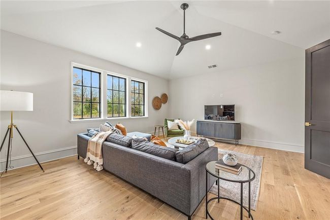 6015 Lansing Dr, House other with 5 bedrooms, 6 bathrooms and null parking in Charlotte NC | Image 42
