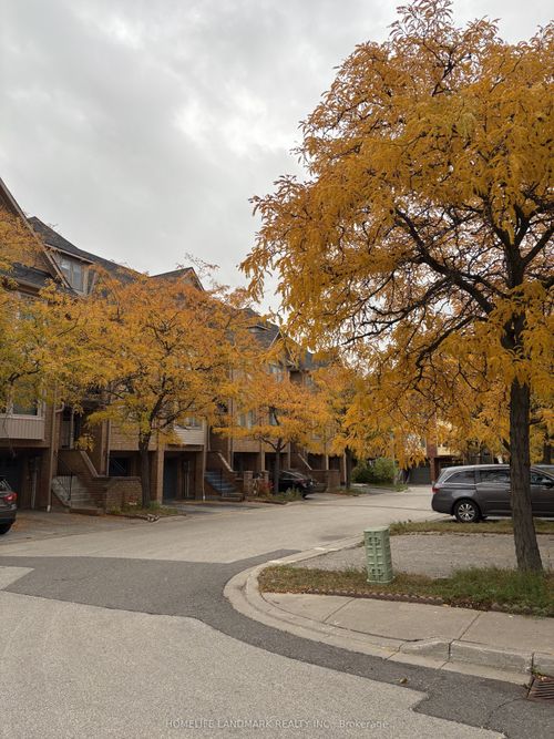 134-1168 Arena Rd, Mississauga, ON, L4Y4K7 | Card Image