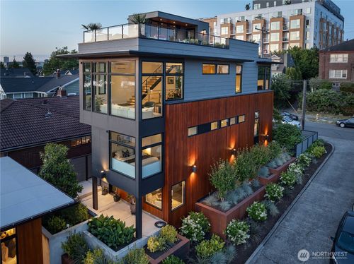 2501 Yale Avenue E, Seattle, WA, 98102 | Card Image