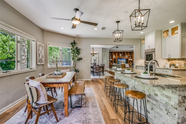 2305 Manana St, House other with 4 bedrooms, 4 bathrooms and 6 parking in Austin TX | Image 8