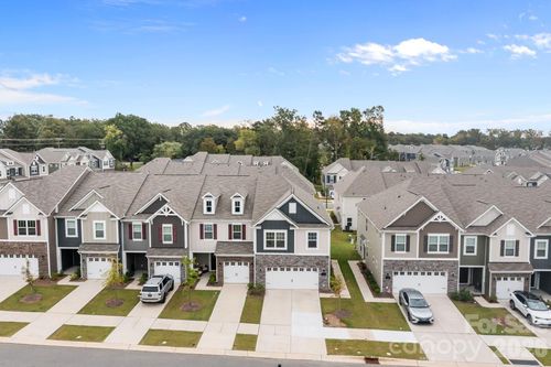 7061 Bentz St, Charlotte, NC, 28269-1146 | Card Image