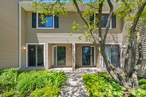 955-955 Harvest Cir, Buffalo Grove, IL, 60089-1582 | Card Image