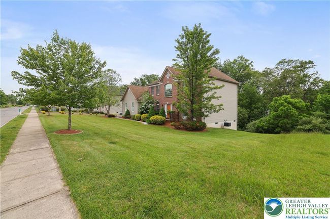 638 Stratton Dr, House other with 5 bedrooms, 4 bathrooms and null parking in East Stroudsburg PA | Image 57