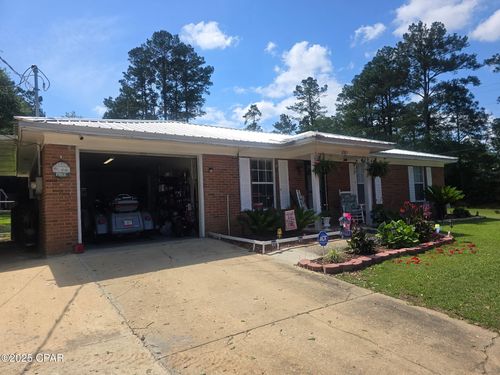 2305 Sweetgum Dr, Bonifay, FL, 32425-3232 | Card Image