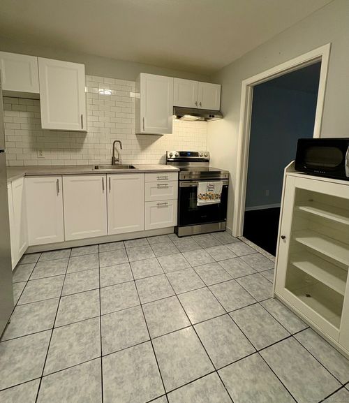 apt-412-1730 State St, Hamden, CT, 06517-3813 | Card Image