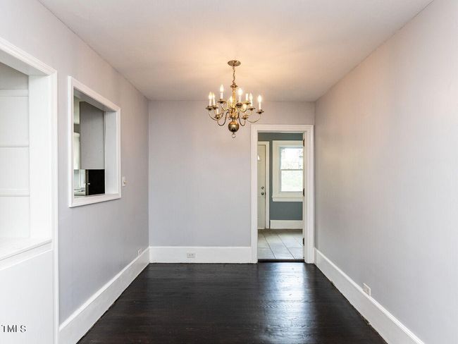 007-1280x960-dining-area | Image 6