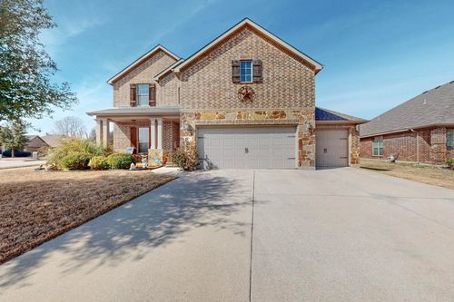 9501 Drovers View Trl, Fort Worth, TX, 76131-3129 | Card Image