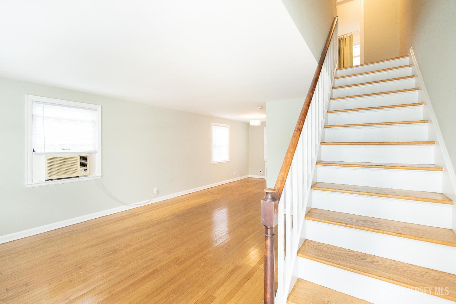 Residential Income in Metuchen 5