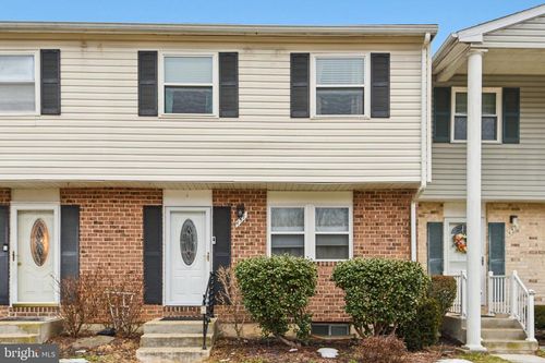 457 Cornell Ct, GLEN BURNIE, MD, 21061-6136 | Card Image