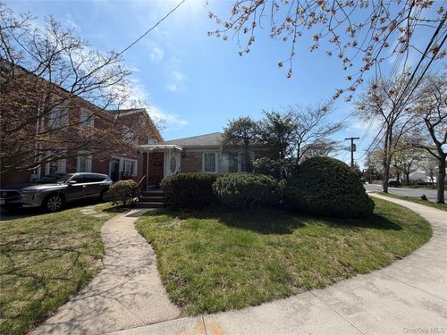 58-04 264th Street, New York, NY, 11362 | Card Image