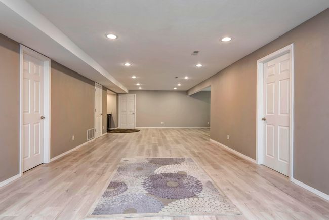Lower Family Room | Image 37