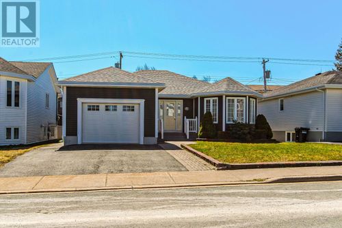 61 Penney Cres, Saint Johns, NL, A1A5J5 | Card Image