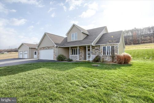 38008 Route 35 N, RICHFIELD, PA, 17086-8418 | Card Image