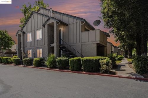 1183 Lakeview Cir, Pittsburg, CA, 94565-4249 | Card Image
