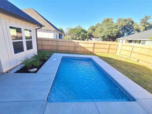 4825 Wichita St, Granbury, TX, 76048-6404 | Card Image