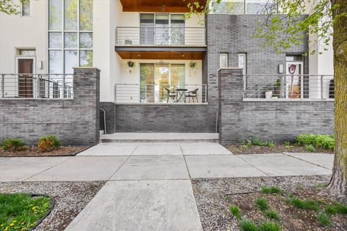 1929 N Pierce St, Milwaukee, WI, 53212-2900 | Card Image